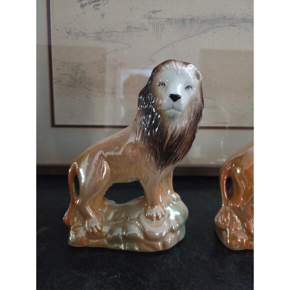 Vintage 1960s-80s Pair Brazilian Iridescent Ceramic Lions 7" Safari Decor Lustre - Picture 3 of 10